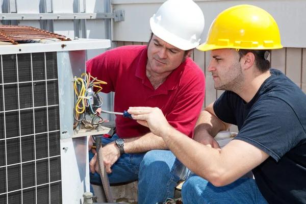 Keep Your System Efficient With HVAC maintenance in Mechanicsville